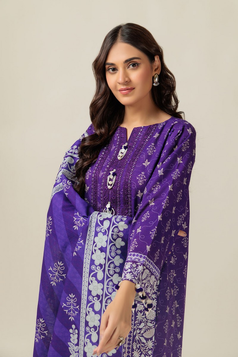 Bonanza Satrangi 3 Piece Winter Unstitched Khaddar Suit W23se3p04